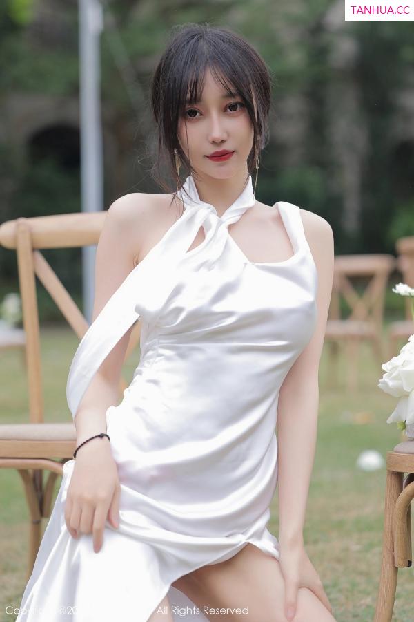 玥儿玥  [XiuRen]高清写真图 2023.03.24 No.6466 玥儿玥er 万宁旅拍第26张图片